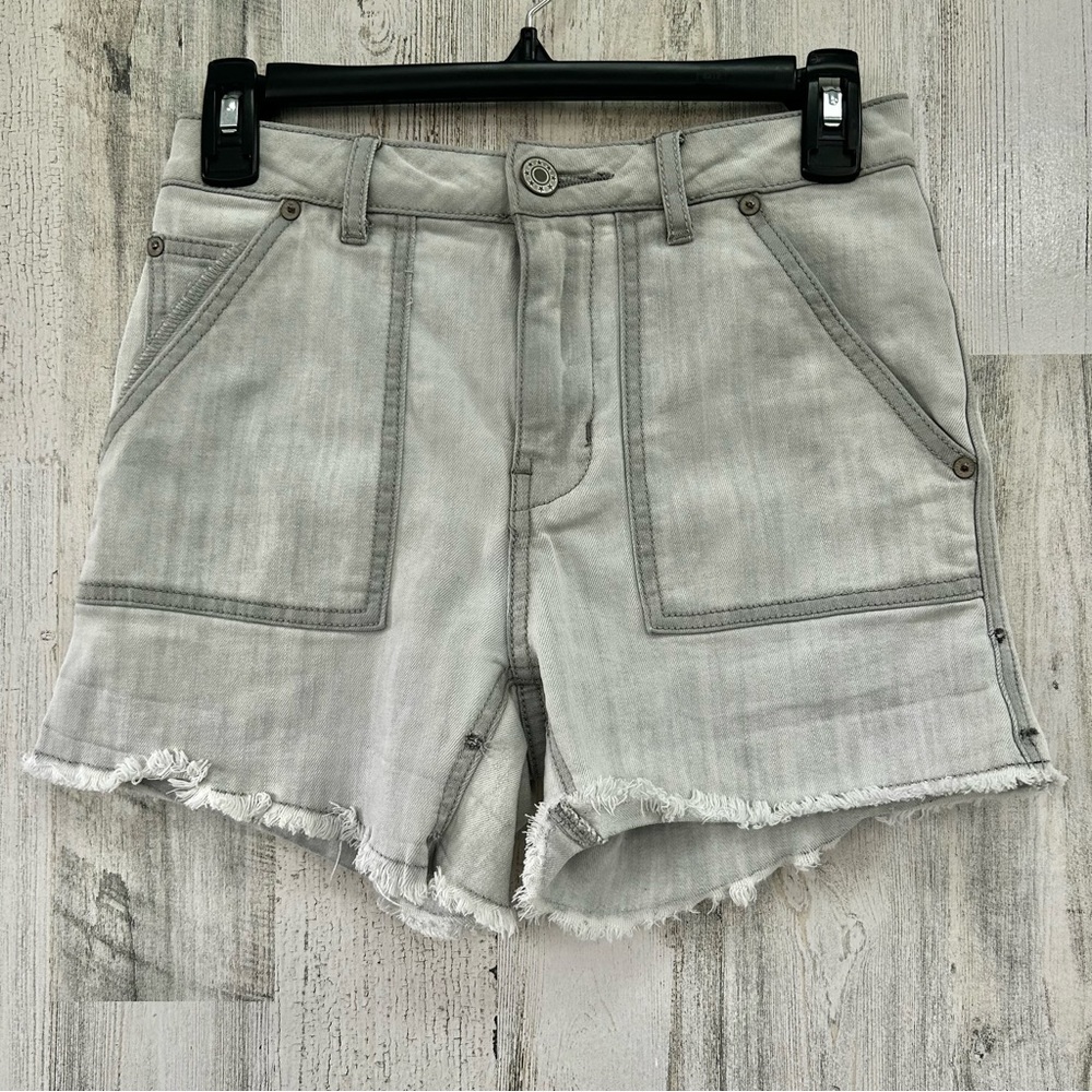 FREE PEOPLE Light Grey Denim Mid Rise Jean Shorts 25